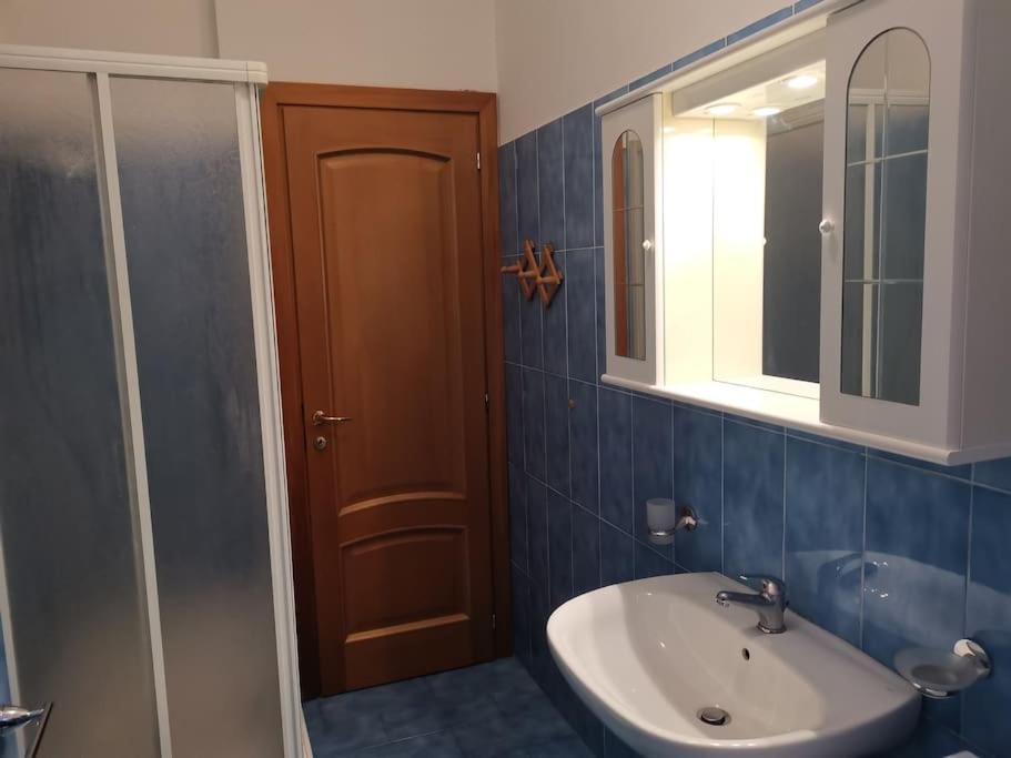 Genova Tra Mare E Centro Appartement Buitenkant foto